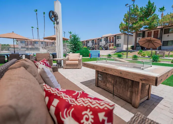 119 Fully Furnished 1br Suite-outdoor Pool Apartment