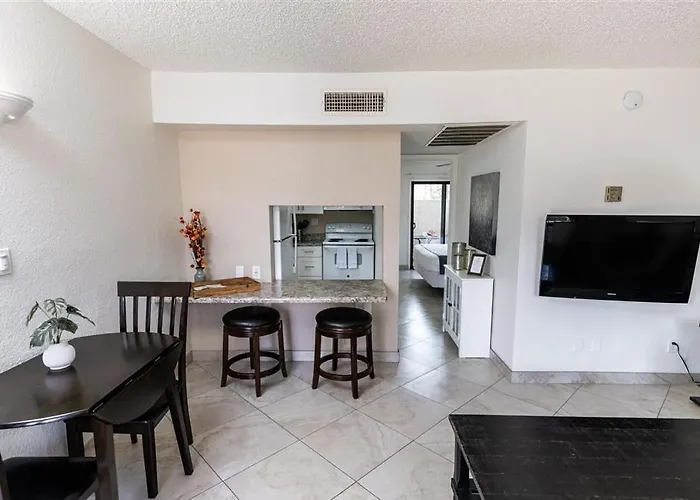 Apartment 119 Fully Furnished 1br Suite-outdoor Pool *